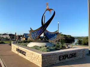 Great River Landing