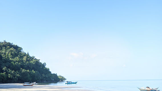 Pantai Sesiwung