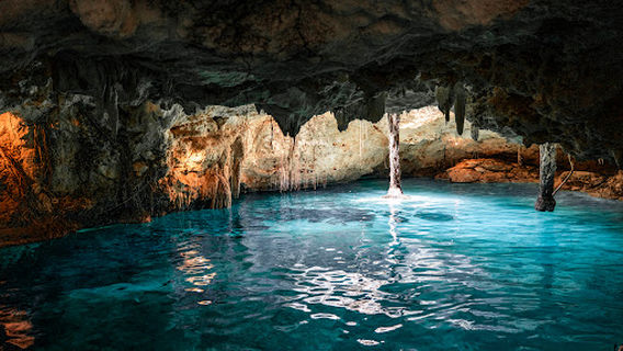 Cenote Mariposa