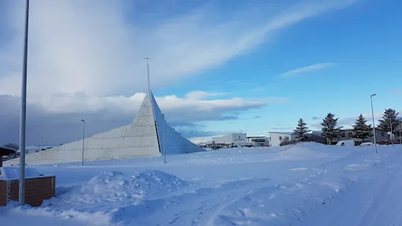 Ytri-Njarðvíkurkirkja