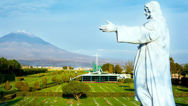 Campo Santo Jardín de Arequipa
