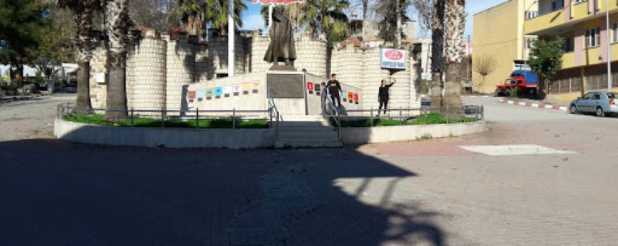 Dr. Devlet Bahçeli Parkı