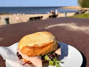 Bellini Beach Bar / Sportstrand