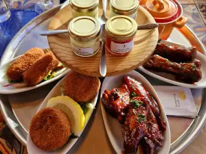 Simply Tapas and Vinho