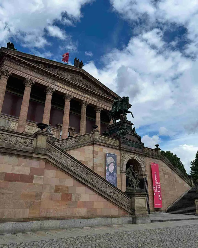 2_The National Gallery in Berlin