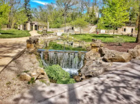 ロック・スプリングス 4-H センター