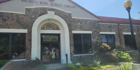 Broken Bow Library
