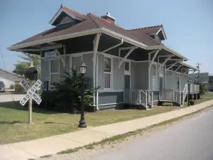 Collinwood Depot Library