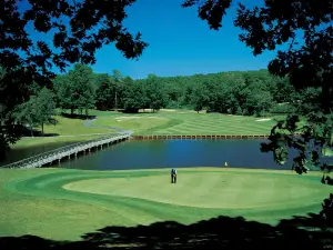 Golden Eagle Golf Club