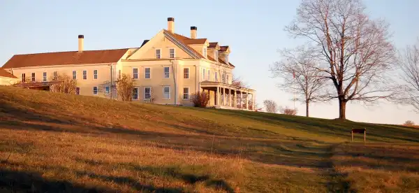 Hotels in Wells
