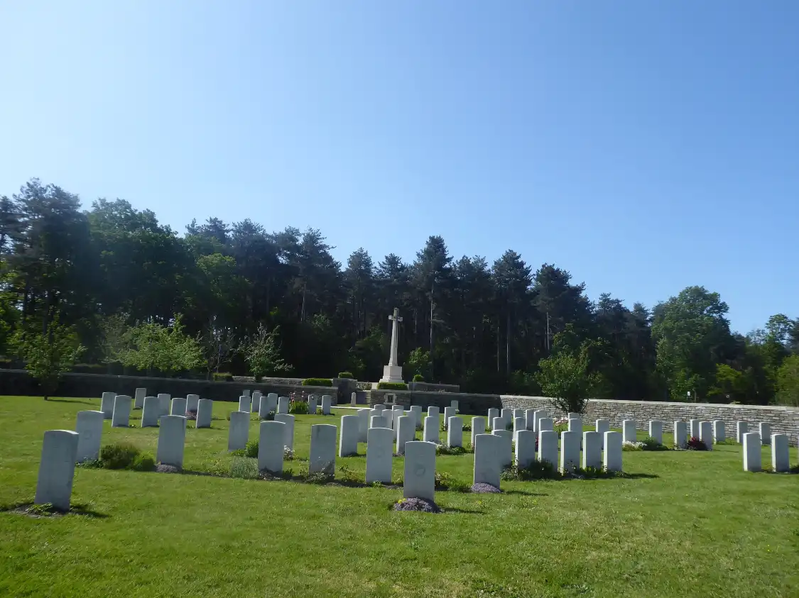 Hotel in zona Battle of Polygon Wood