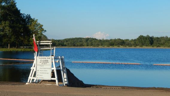Darien Lakes State Park