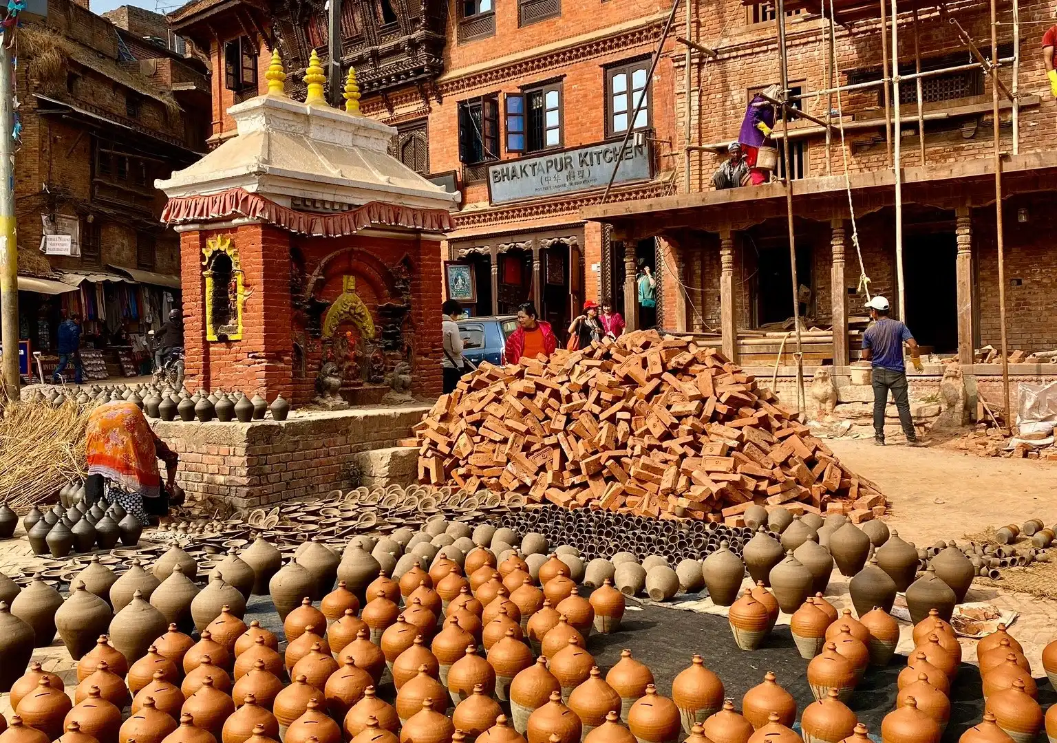 Hotels near Pottery Square कुम्हः त्वः