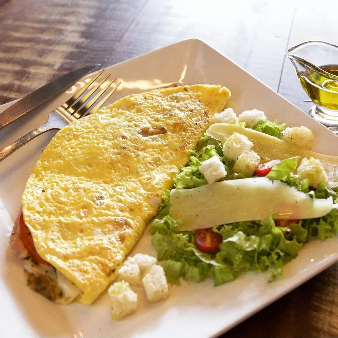 Represa Cascata附近的飯店