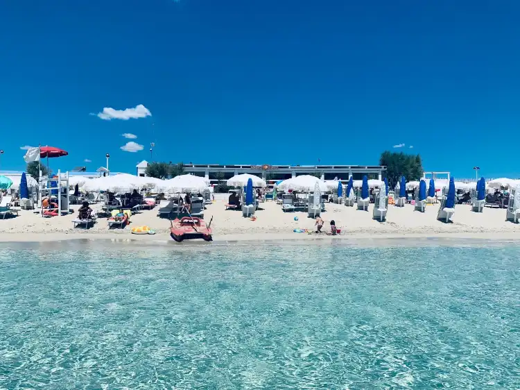 Hotels in Lizzano