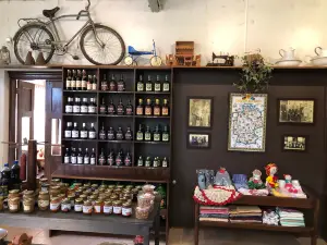 Casa Comercial Geschaftshaus Feuser