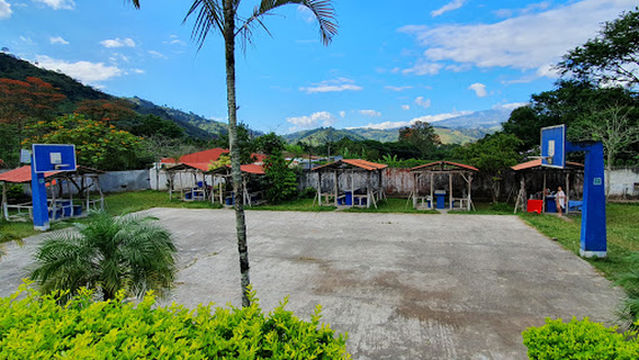 Sport Bar y Balneario Los Patios