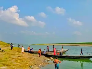 Taltola, Gouripur, Padma River