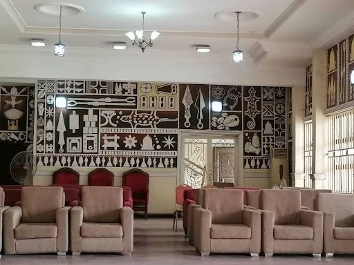 Eze Chima Palace, Onitsha