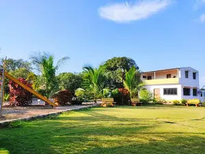 The Jungle View Farm House