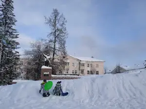 Dvorets Kul'tury Oao "Amz"
