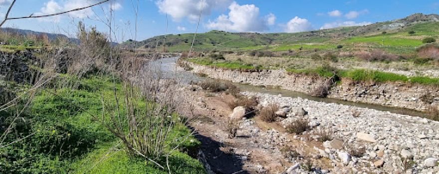 Μικρό Γεφυράκι Διαρίζου (small Bridge Dyarizos River)