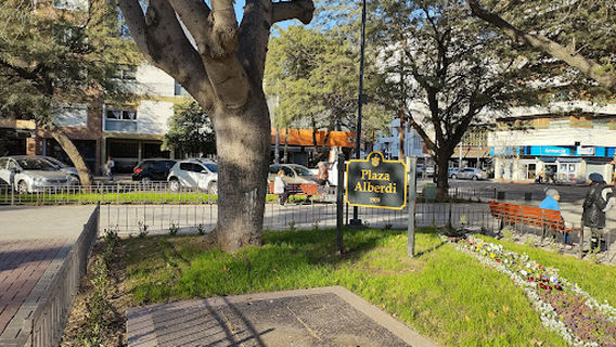 Alberdi Square