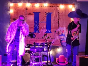 Betty's Big Country Dance Hall