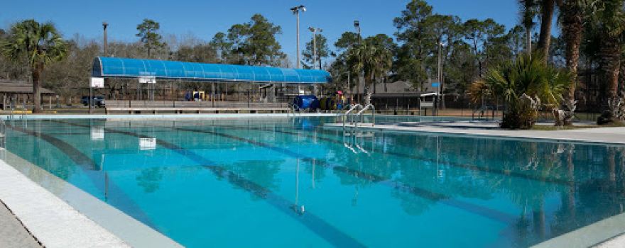 East Rec Swimming Pool & Playground