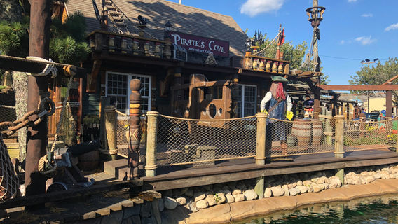 Pirate's Cove Adventure Golf
