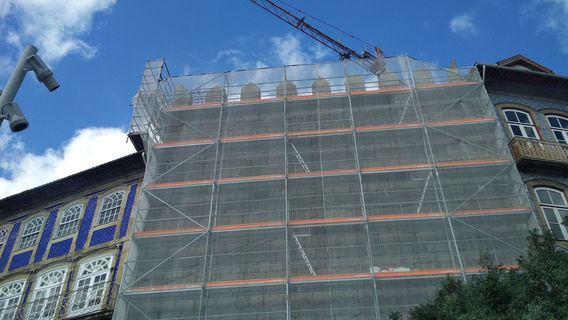 Torre de Alfandega - Aqui Nasceu Portugal