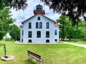 Grand Traverse Lighthouse