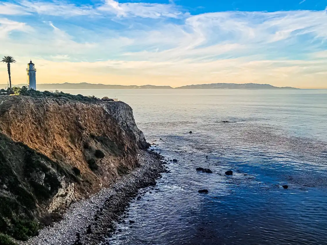 Hotels near Point Vicente Lighthouse