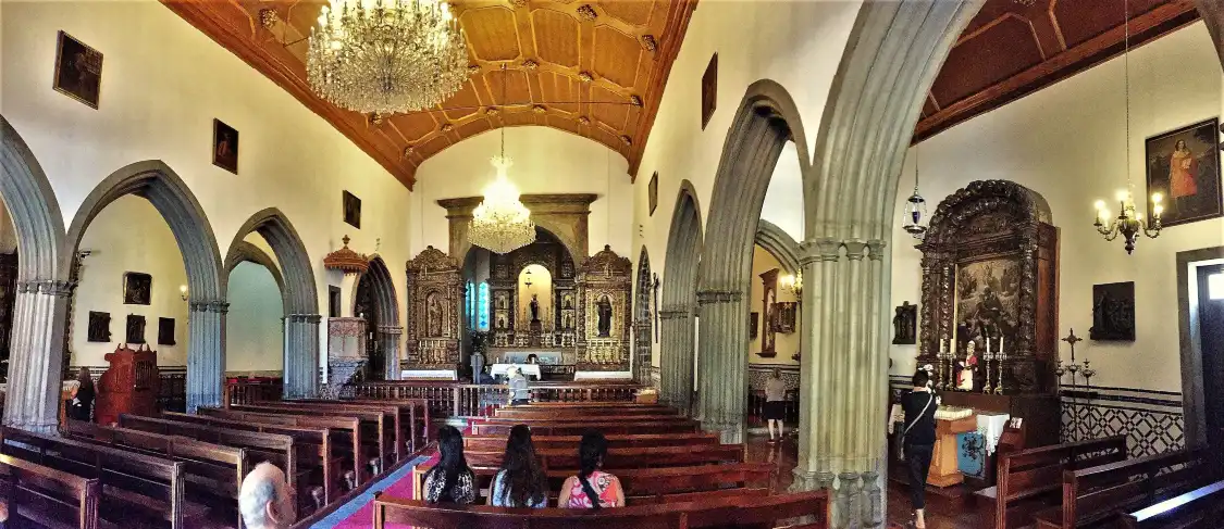 Igreja de Sao Bento附近的飯店