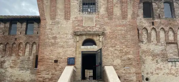 Hotel a Cento