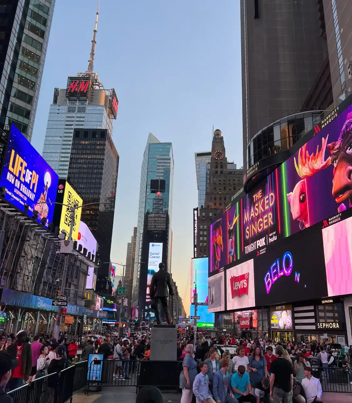 Hotels near George M. Cohan Statue