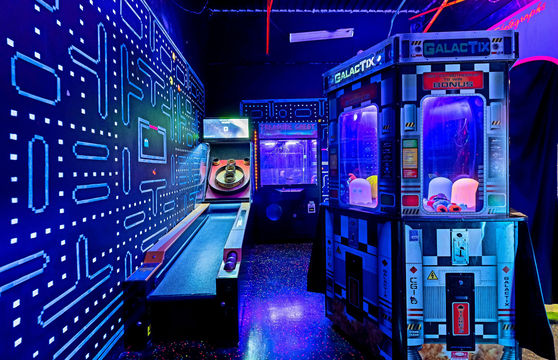 Escape The Trap House - Blacklight Mini Golf & Escape Rooms