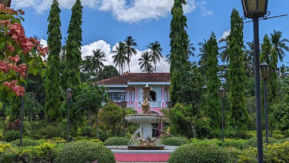 Villa Escudero Museum