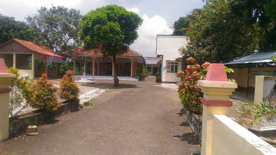 Lapangan Dukuhwaluh, Kembaran, Jawa Tengah