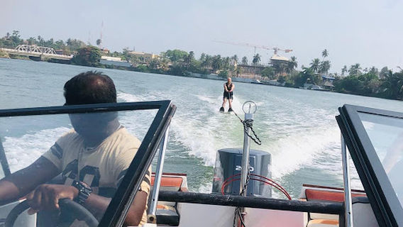 sunshine dive center