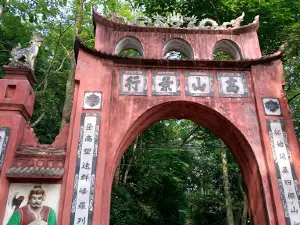 Hùng Vương Museum