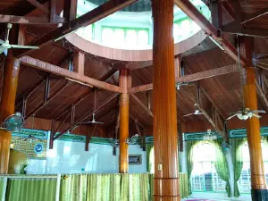 Masjid Raya Nagari Tanjuang Baringin