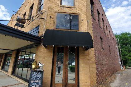 The Venetian Room & Veranda @ 1901 Gallery & Cafe