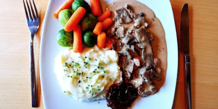 Kirkeporten camping AS