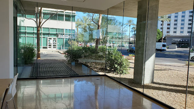 Liquid Mobile IV: Phoenix Metro Clinic & Mobile (We Come to You)