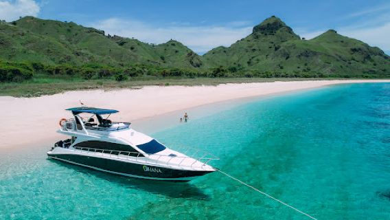 Duta Wisata Komodo - OHANA Cruise