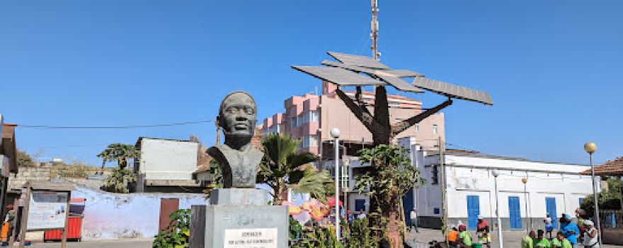 Square Gustavo Monteiro
