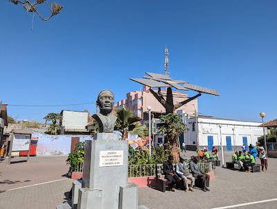 Square Gustavo Monteiro