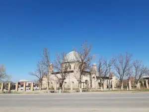 "Qanaiuly Kóbei ata" meshiti