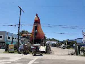 Giant Chicken Statue